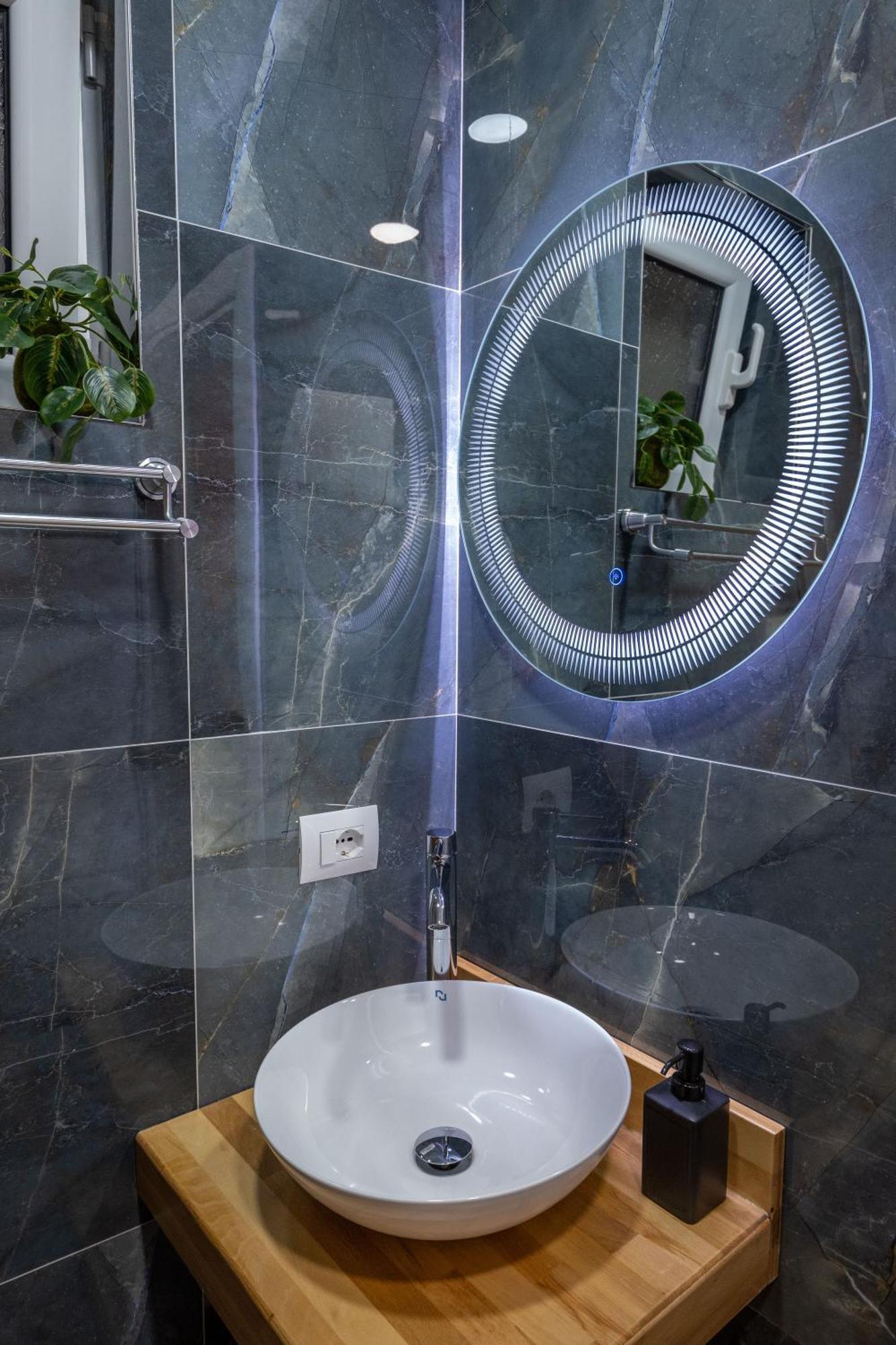 Crown Hf Ksamil Apartment Ngoại thất bức ảnh
