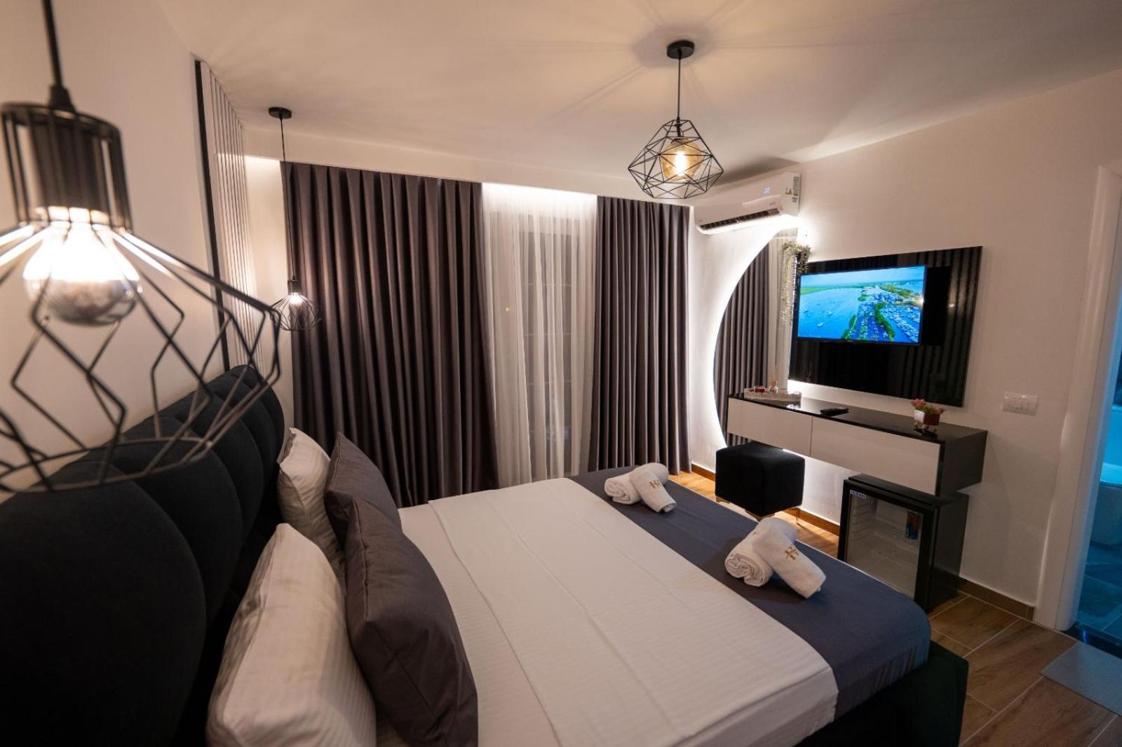 Crown Hf Ksamil Apartment Ngoại thất bức ảnh