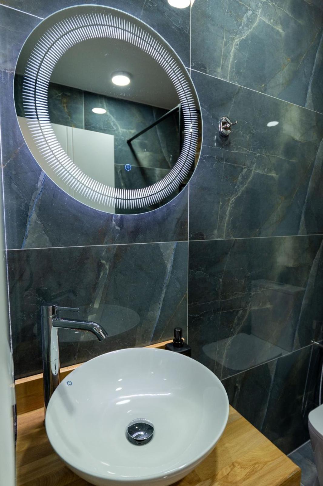 Crown Hf Ksamil Apartment Ngoại thất bức ảnh