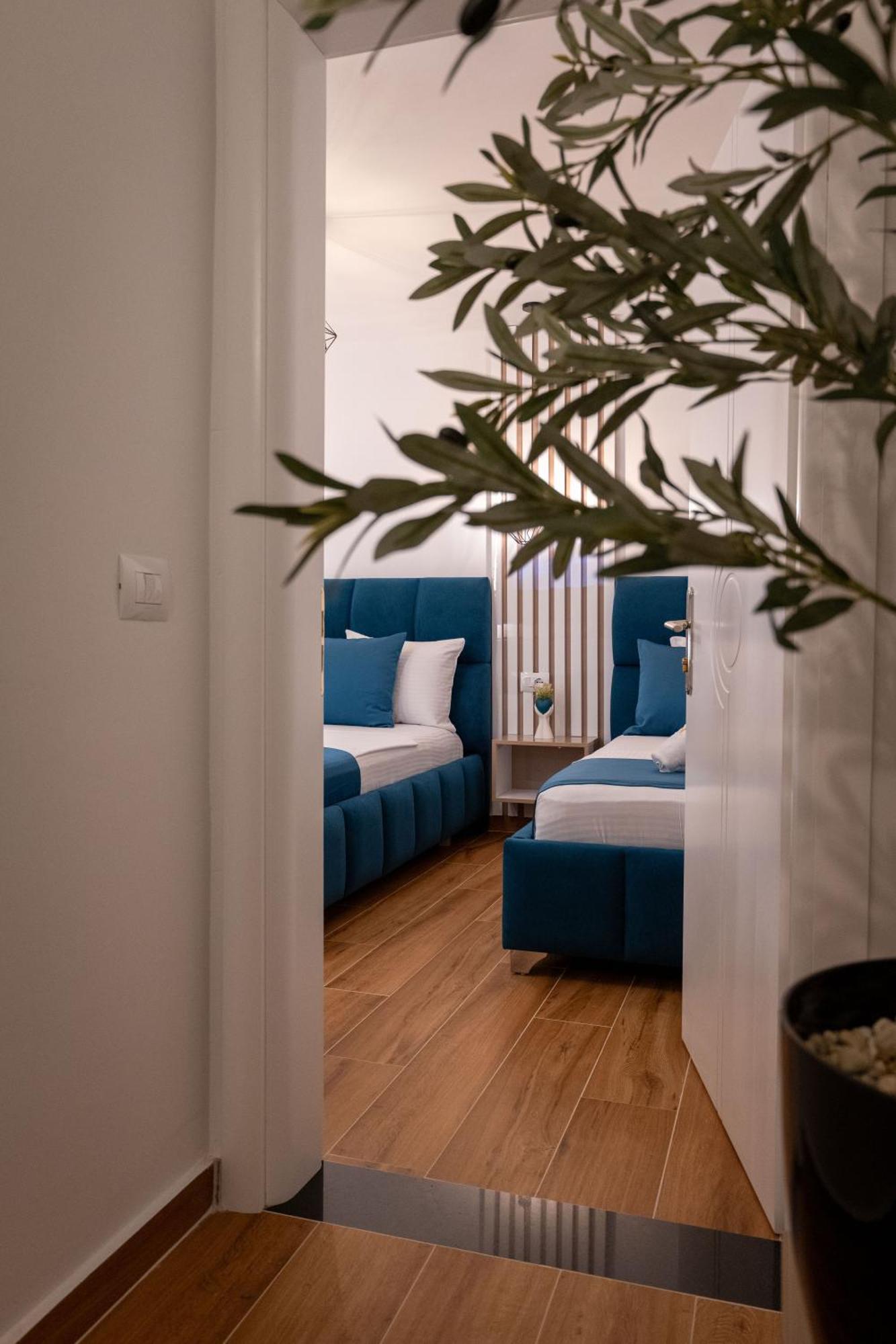 Crown Hf Ksamil Apartment Ngoại thất bức ảnh